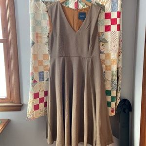 ModCloth Vintage Inspired Dress